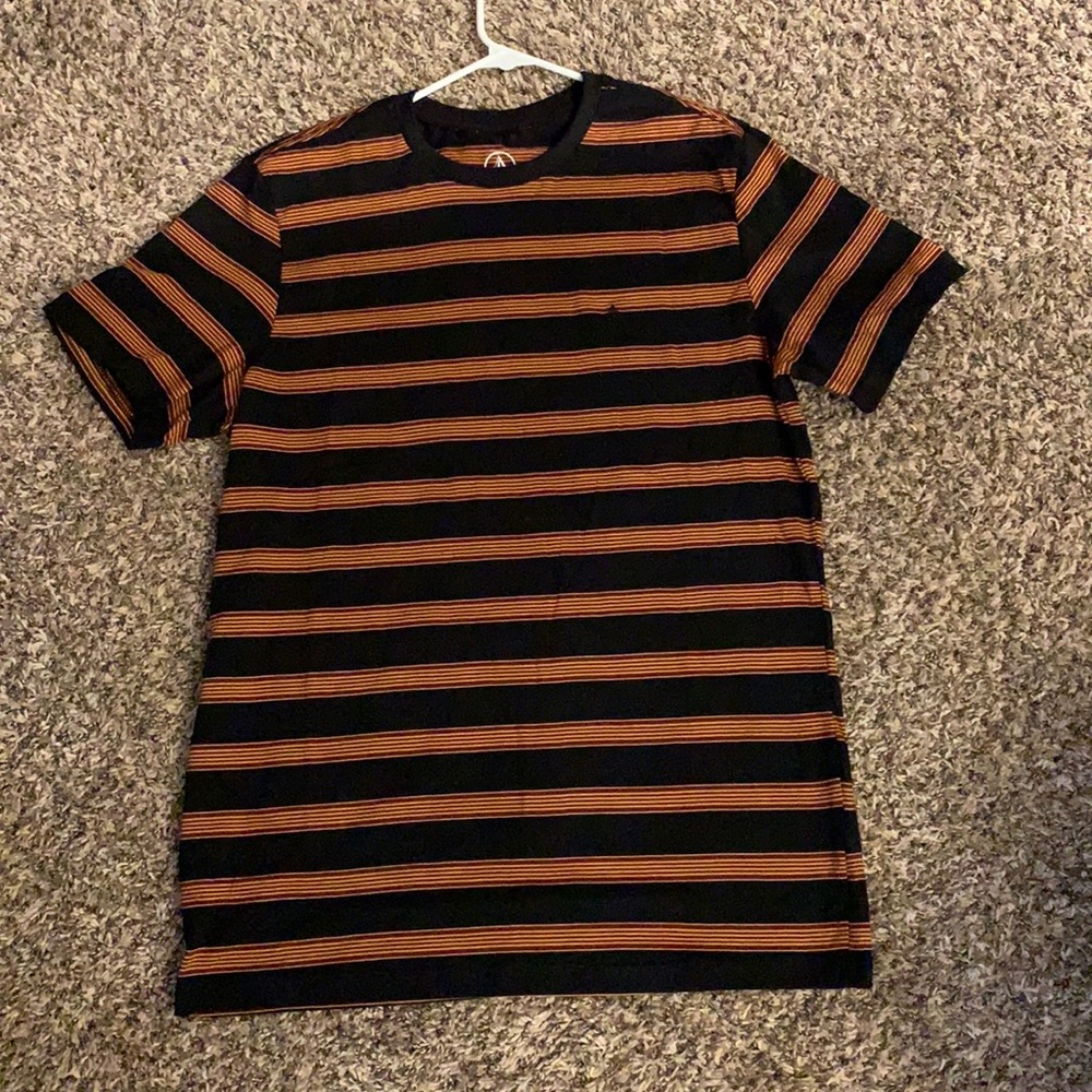 Brand new Volcom stripes T shirt